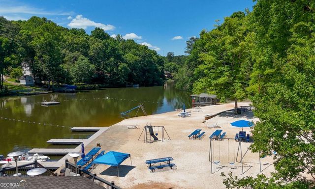 8712 Lake Drive, Snellville, GA 30039