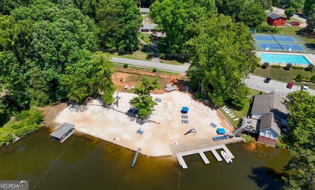 8712 Lake Drive, Snellville, GA 30039