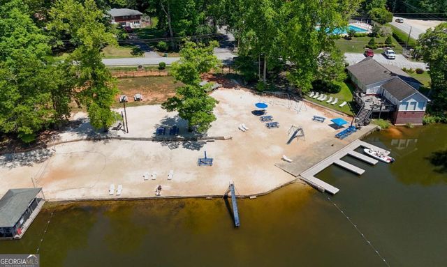 8712 Lake Drive, Snellville, GA 30039