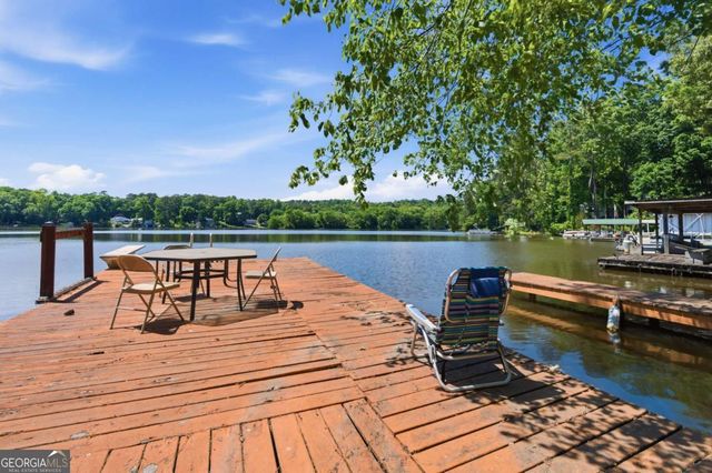 8712 Lake Drive, Snellville, GA 30039