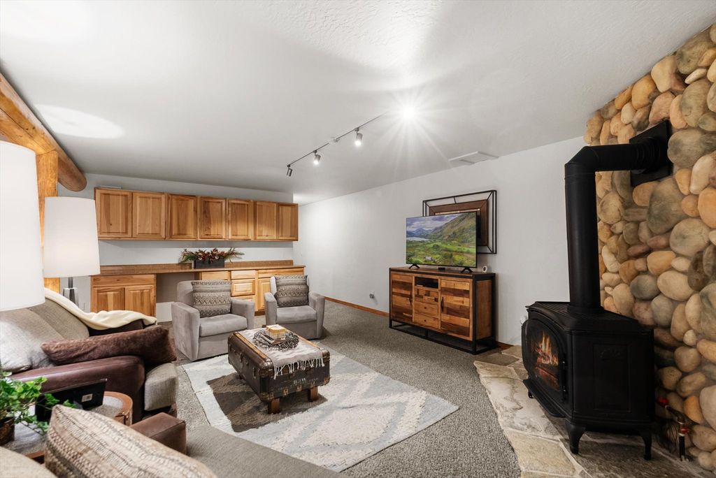 555 & 561 Twin Bridges Road, Whitefish, MT 59937 photo 37