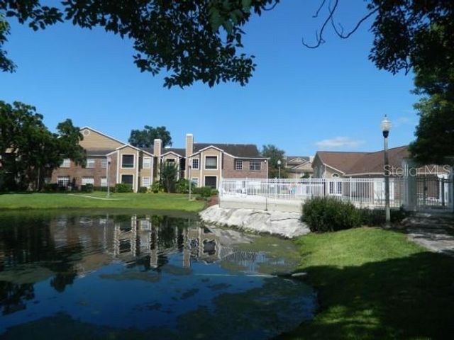 4225 THORNBRIAR LANE O111, Orlando, FL 32822