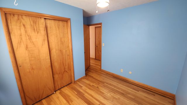 1917 Roberts Ave, Salina, KS 67401