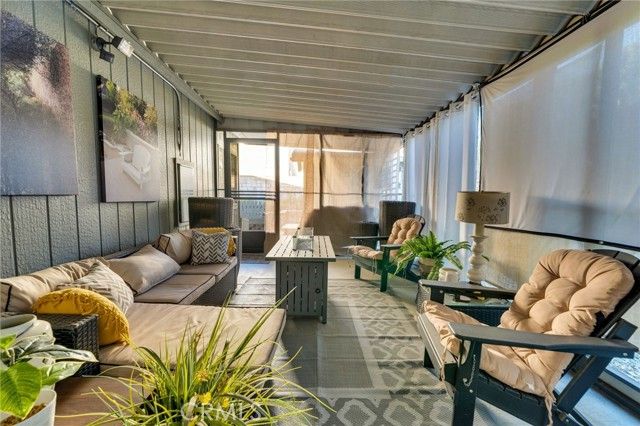 10961 Desert Lawn 166, Calimesa, CA 92320