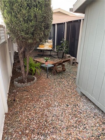 10961 Desert Lawn 166, Calimesa, CA 92320