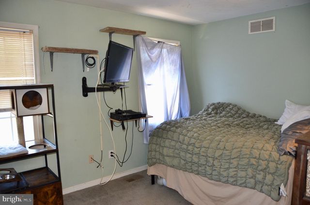 1533 MAYFIELD RD, Edgewater, MD 21037