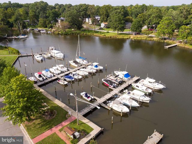 1533 MAYFIELD RD, Edgewater, MD 21037