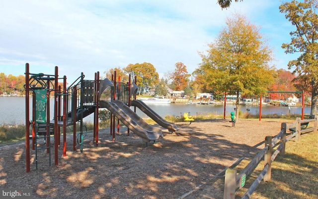 1533 MAYFIELD RD, Edgewater, MD 21037