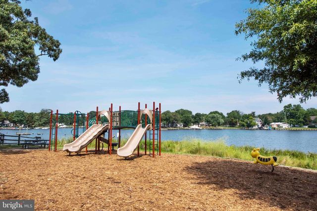 1533 MAYFIELD RD, Edgewater, MD 21037