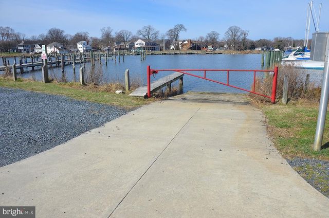 1533 MAYFIELD RD, Edgewater, MD 21037