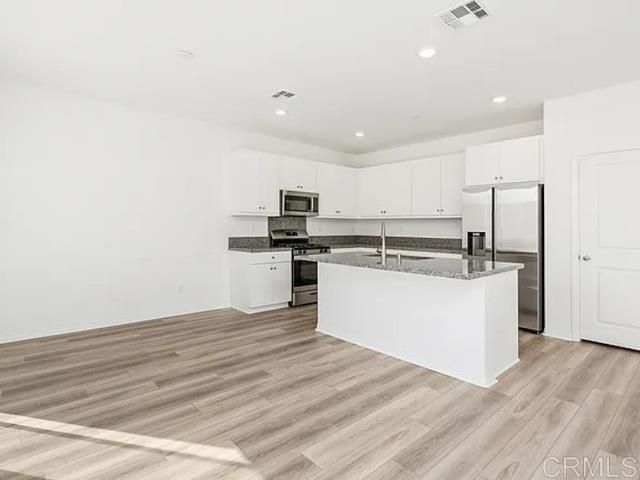 30163 Spineflower St, Murrieta, CA 92563