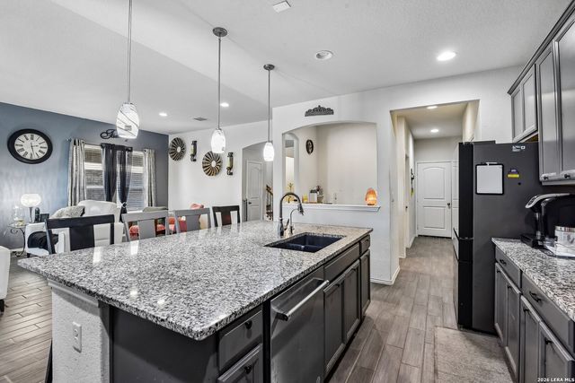 10727 Lone Ranger, San Antonio, TX 78254