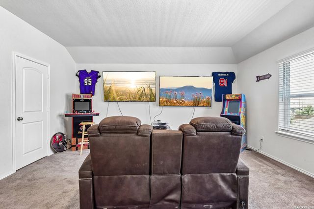 10727 Lone Ranger, San Antonio, TX 78254