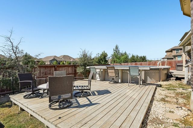 10727 Lone Ranger, San Antonio, TX 78254