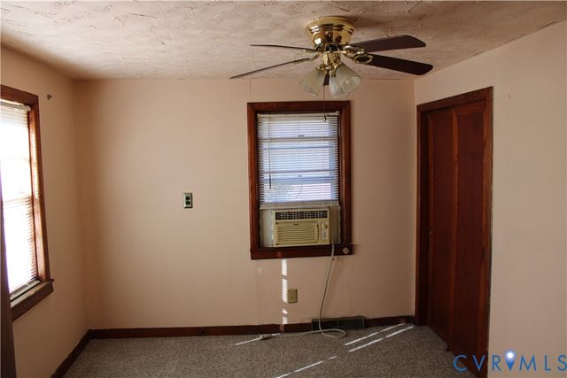 9120 Samaria Ln, Providence Forge, VA 23140