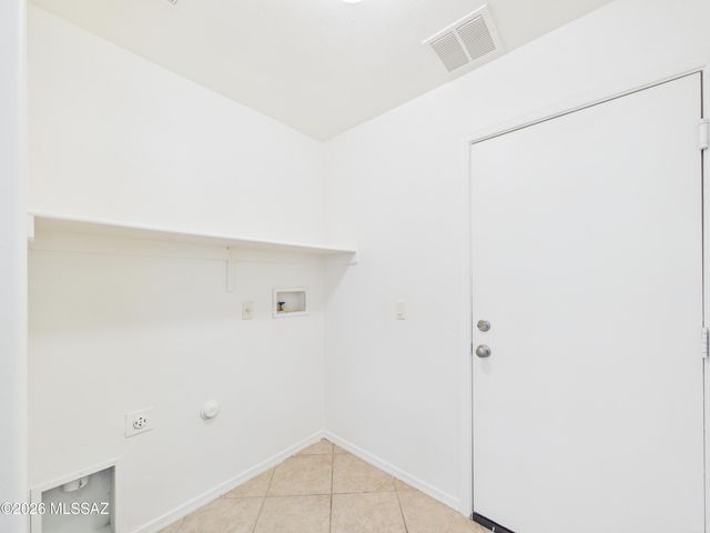 8544 E Desert Retreat Court, Tucson, AZ 85730