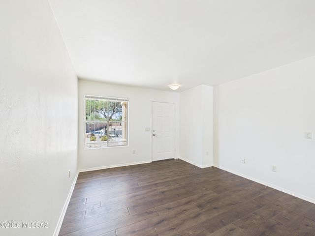 8544 E Desert Retreat Court, Tucson, AZ 85730