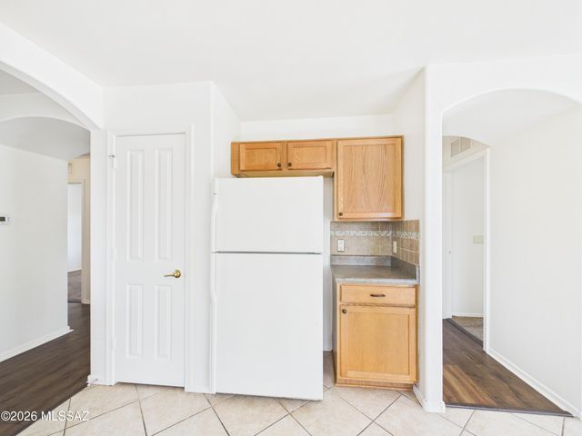 8544 E Desert Retreat Court, Tucson, AZ 85730