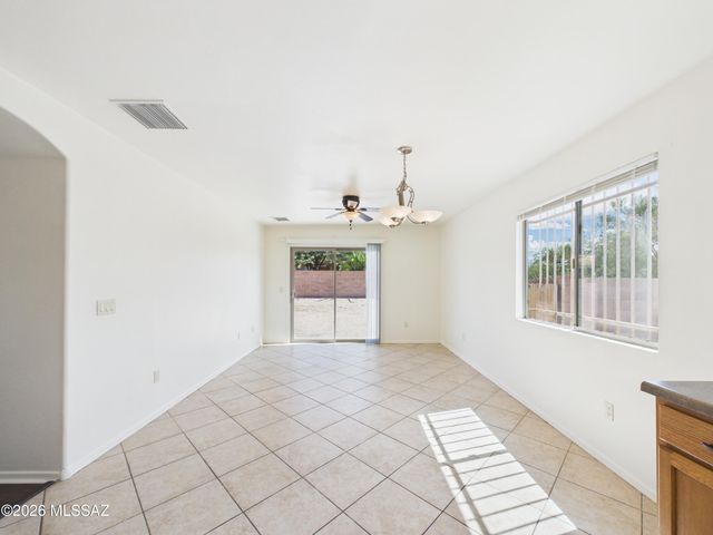 8544 E Desert Retreat Court, Tucson, AZ 85730