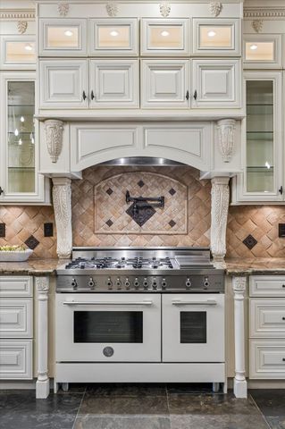 9426 Deer Path Lane, Magnolia, TX 77354