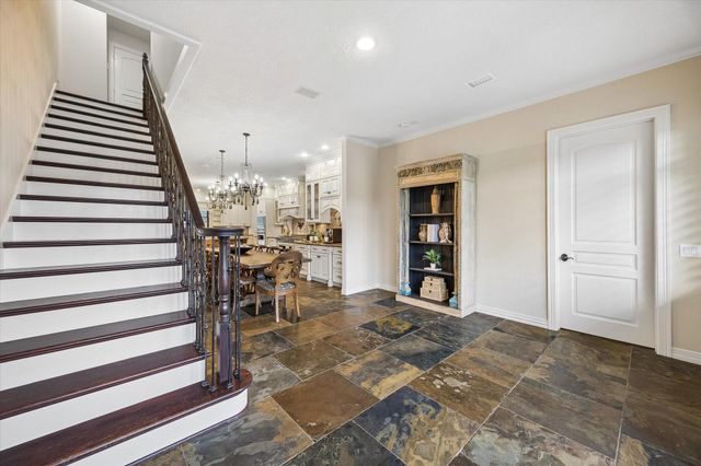 9426 Deer Path Lane, Magnolia, TX 77354