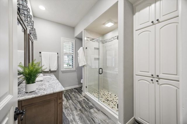 9426 Deer Path Lane, Magnolia, TX 77354