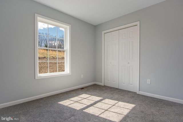 230 MONROE VALLEY DR, Jonestown, PA 17038