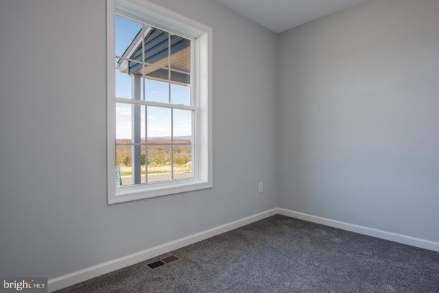 230 MONROE VALLEY DR, Jonestown, PA 17038