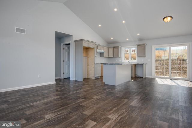 230 MONROE VALLEY DR, Jonestown, PA 17038