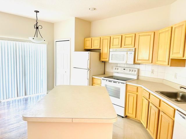 9933 Perfect Drive 135 Side A, Port St. Lucie 135 Side A, Port St Lucie, FL 34986