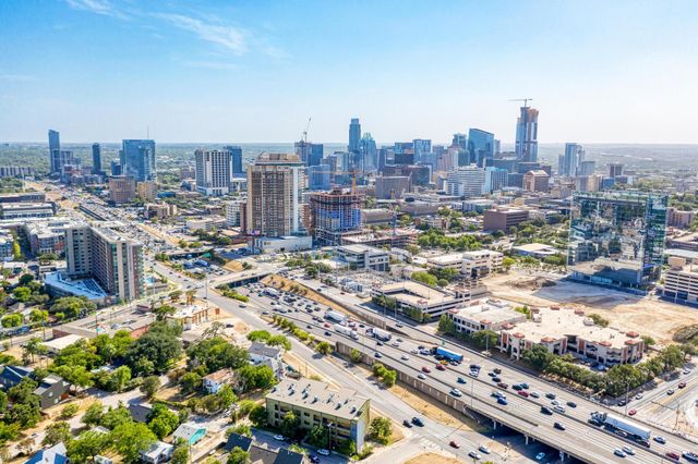 807 E 14th ST 306, Austin, TX 78702