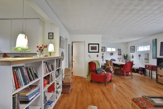 957 E 13th Avenue, Columbus, OH 43211