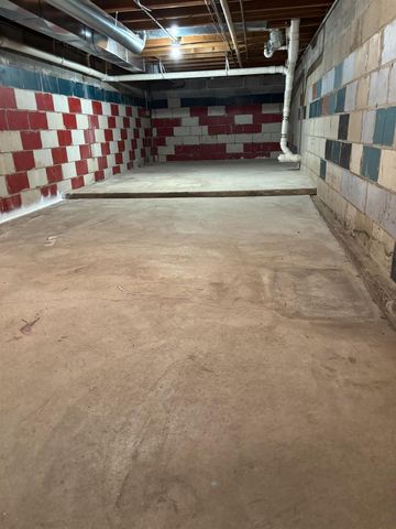 840 E Homeland Court, Beloit, WI 53511