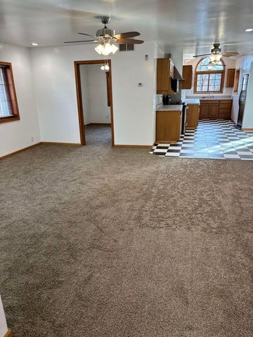 840 E Homeland Court, Beloit, WI 53511