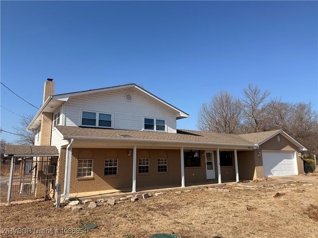 1028 S Arkansas Avenue, Van Buren, AR 72956