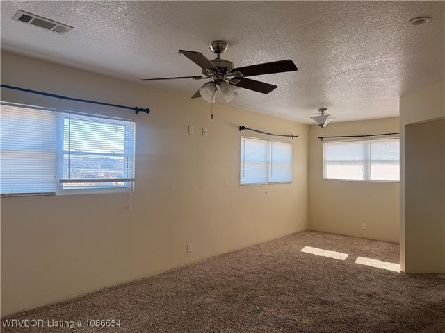 1028 S Arkansas Avenue, Van Buren, AR 72956