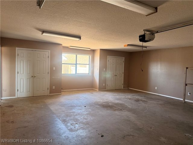 1028 S Arkansas Avenue, Van Buren, AR 72956