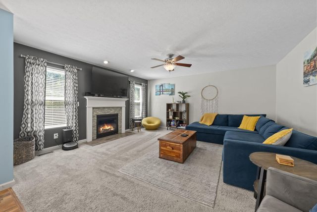 7835 Edgewater Court, Canal Winchester, OH 43110