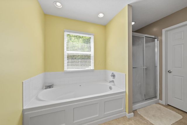 7835 Edgewater Court, Canal Winchester, OH 43110