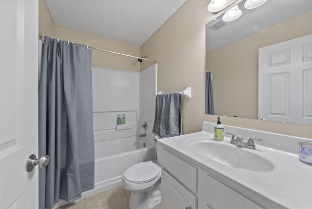 7835 Edgewater Court, Canal Winchester, OH 43110