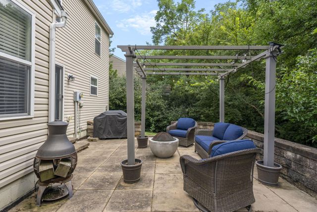 7835 Edgewater Court, Canal Winchester, OH 43110