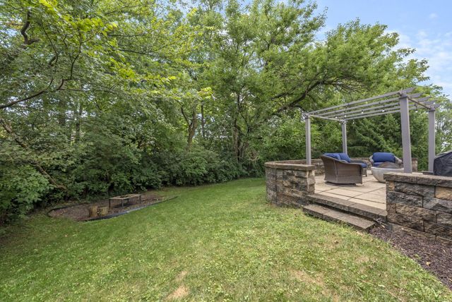 7835 Edgewater Court, Canal Winchester, OH 43110