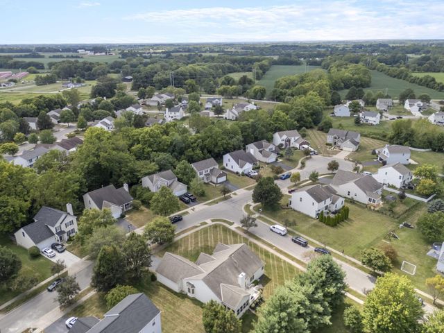 7835 Edgewater Court, Canal Winchester, OH 43110