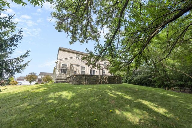 7835 Edgewater Court, Canal Winchester, OH 43110