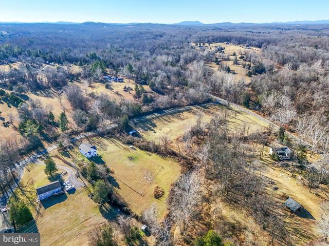 11183 DROGHEDA MOUNTAIN RD, Rixeyville, VA 22737
