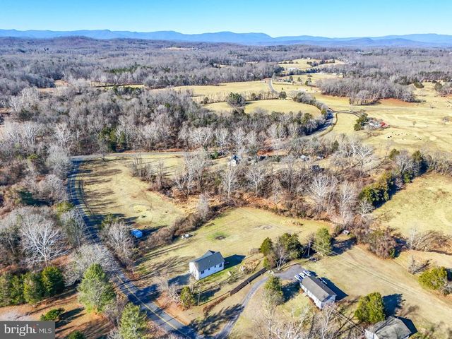 11183 DROGHEDA MOUNTAIN RD, Rixeyville, VA 22737