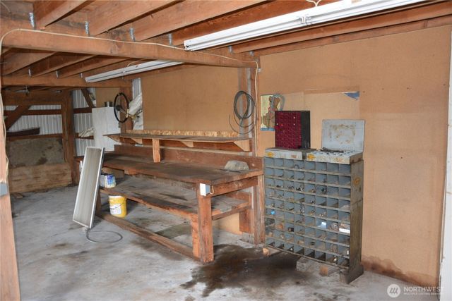 183 Tac-Dale Drive, Port Angeles, WA 98363