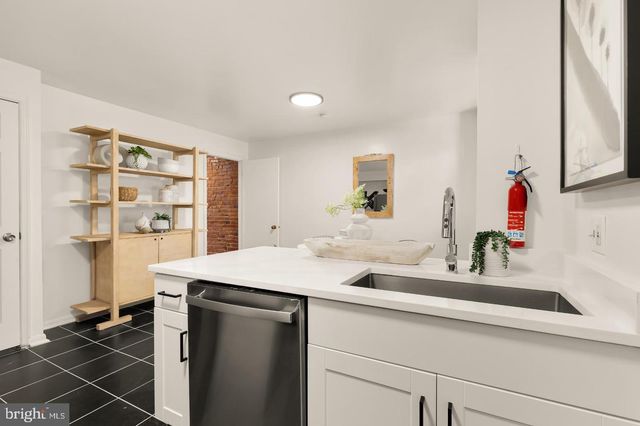 31 FLORIDA AVE NE, Washington, DC 20002