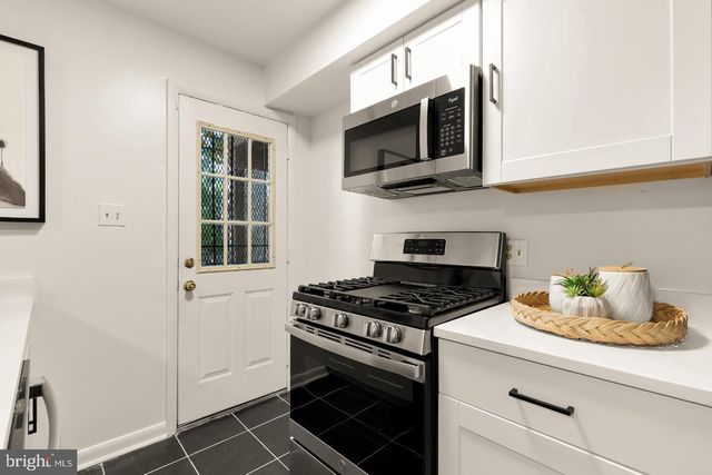 31 FLORIDA AVE NE, Washington, DC 20002