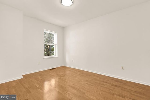 31 FLORIDA AVE NE, Washington, DC 20002
